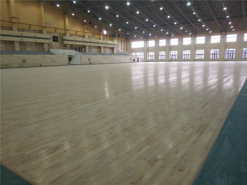 多種地板價(jià)格小幅下跌，實(shí)木地板市場穩(wěn)定