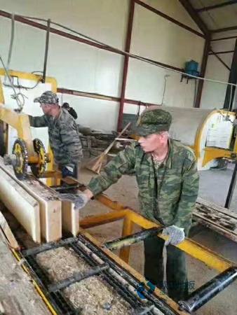 運(yùn)動(dòng)木地板標(biāo)準(zhǔn)施工流程和廠家的選擇