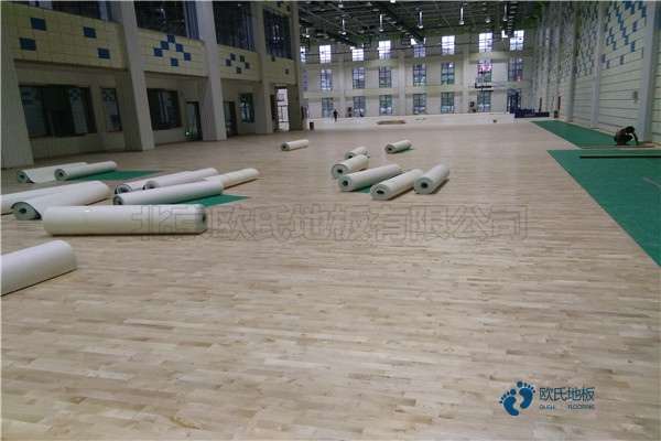 運(yùn)動(dòng)場木地板哪個(gè)品牌好3